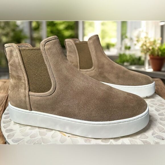 Vince Warren $295 Leather Water Resistant Suede Genuine Shearling Sneaker Boots - Picture 1 of 10